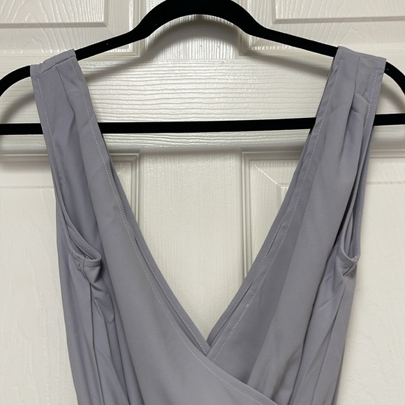 🎈 $5  Belted Dress Romper 🎈 - Picture 5 of 10